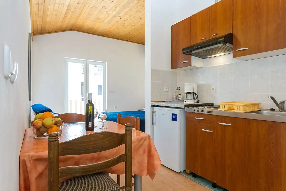 Apartmani i studio apartmani - Pansion Alen - Luka, Dugi otok